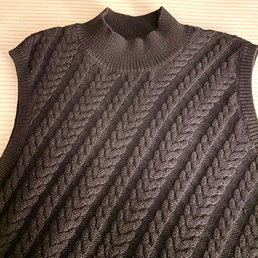 Sweater-sleeveless -Talbots
